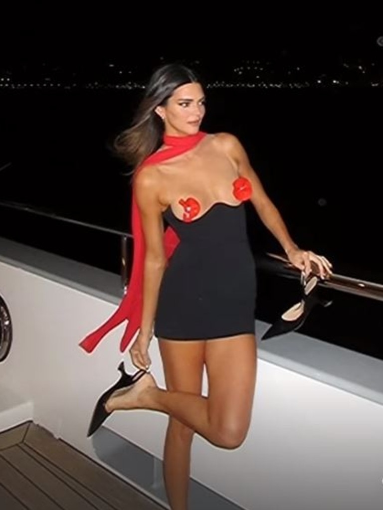 Kendall Jenner has taken to Instagram to show off her racy outfit.