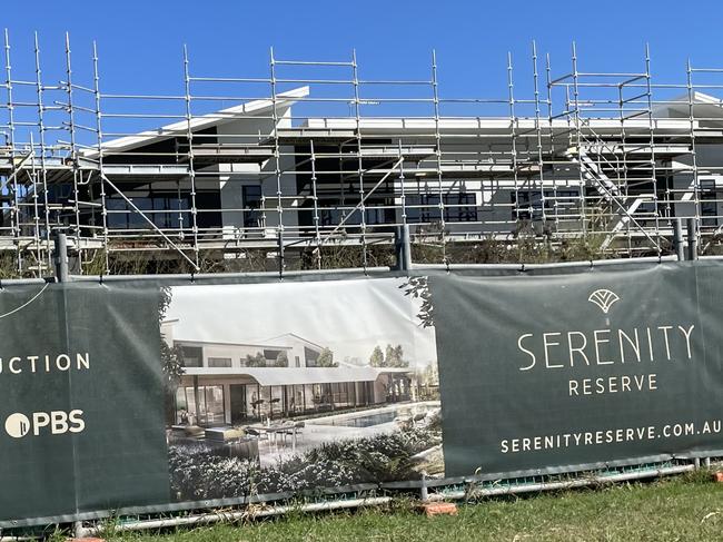 Serenity Reserve townhouse development at Helensvale under construction by PBS Building.