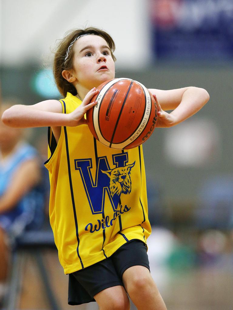 Geelong Wildcats v Lara Giants. Under 10s junior basketball at Geelong Arena courts on Saturday morning. Picture: Alan Barber