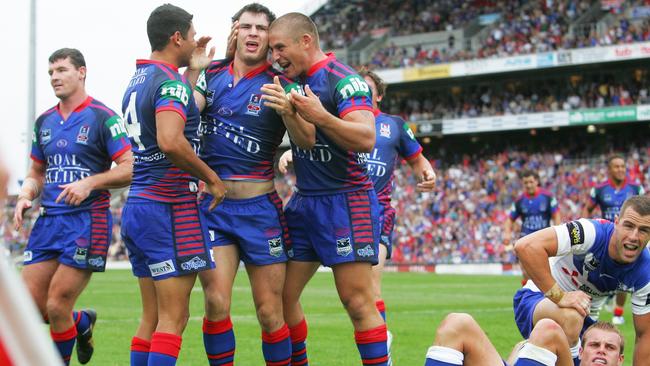 McManus after scoring for the Knights in 2007.