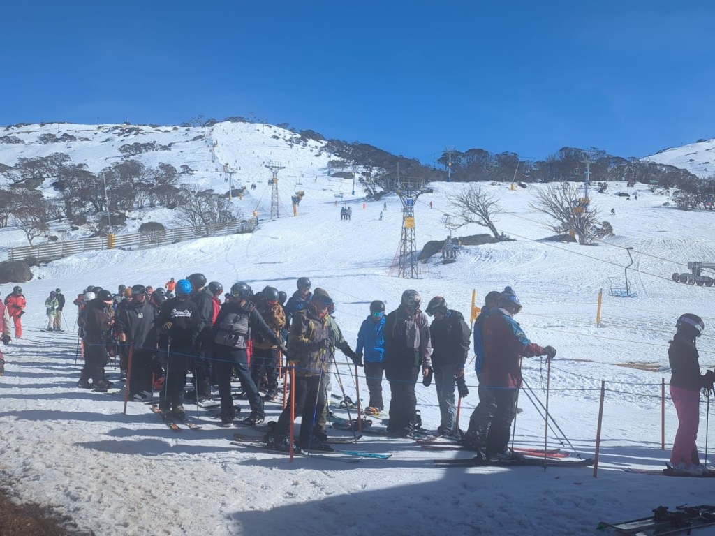 Snow-lovers at Perisher had to grapple with patchy, muddy snow during what is usually peak snow season on the Australian alps. Posted: August 5, 2023, Picture: Facebook