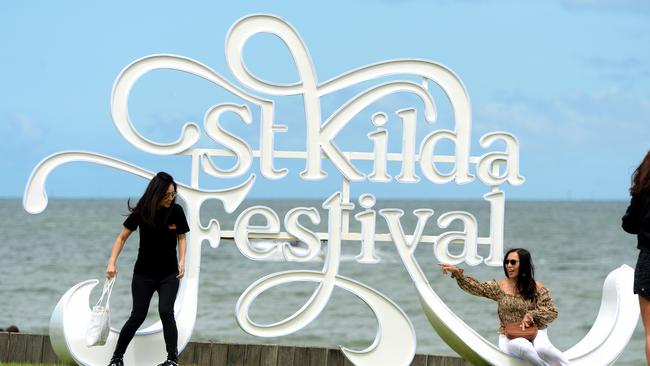 Revellers enjoying the entertainment at the St Kilda Festival in 2023. Image: Andrew Henshaw