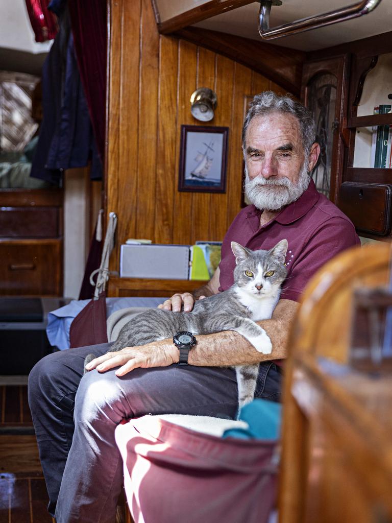 SYDNEY, AUSTRALIA, NOVEMBER 22, 2023. Sylph VI skipper and owner Robert â&#128;&#152;Bobâ&#128;&#153; Williams with his cat Oli who will sail with Bob in the Sydney to Hobart yacht race on board Sylph VI. Photographer: Adam Yip