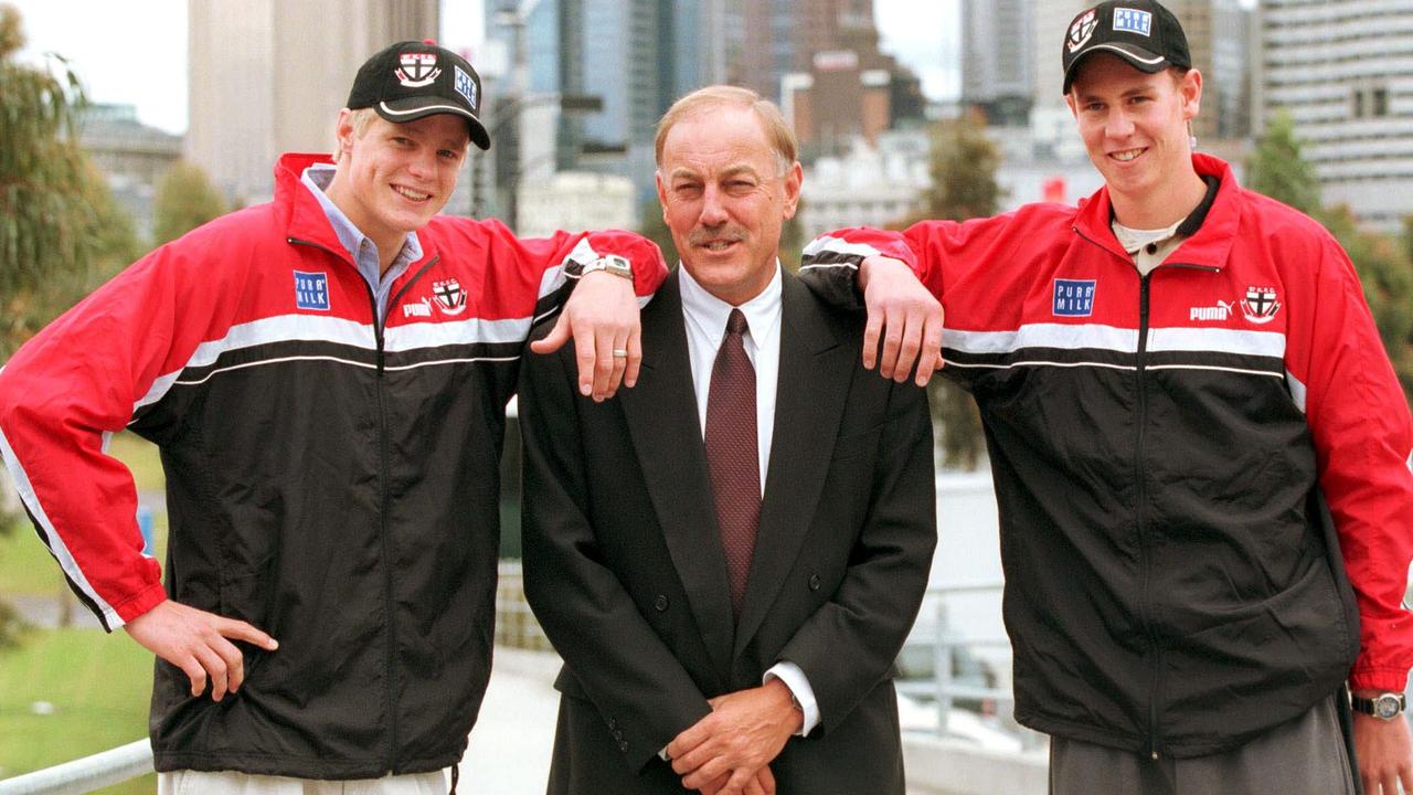 St Kilda's draft picks Nick Riewoldt (left, No.1) and Justin Koschitzke (No.2) with coach Malcolm Blight.