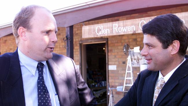 Then premier Steve Bracks in Glenrowan with Billy Brownless after the election in 2000.