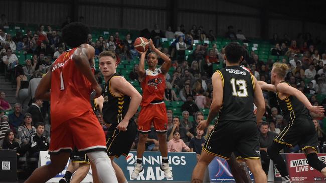 Viliami Foketi for Mackay Meteors against Ipswich Force in the NBL1 North match. Picture: Matthew Forrest