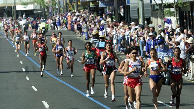 A blue line marked the full route in the 42km event.