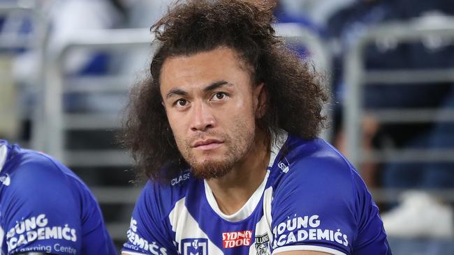 SYDNEY, AUSTRALIA - MAY 12:  Josh Reynolds and Raymond Faitala-Mariner of the Bulldogs look on from the bench during the round 11 NRL match between Canterbury Bulldogs and New Zealand Warriors at Accor Stadium on May 12, 2023 in Sydney, Australia. (Photo by Brendon Thorne/Getty Images)