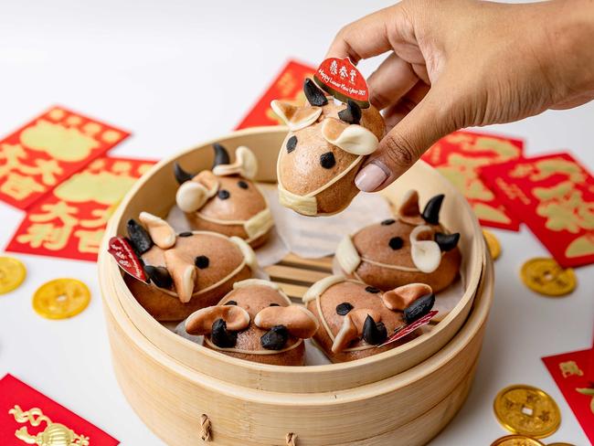 Din Tai Fung are offering a cheeky ode to 2020 with masked ox-shaped chocolate buns.