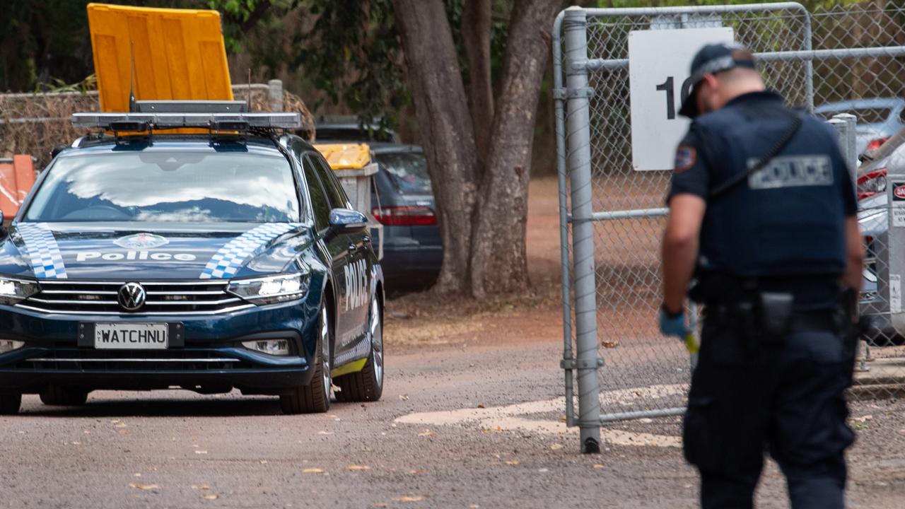 Darwin man arrested after alleged gunpoint threat to partner, man