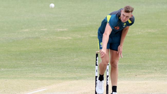 Billy Stanlake is seen during a training session at the WACA in Perth. Picture: AAP Image/Richard Wainwright