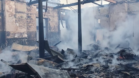 The former Kenmore Psychiatric Hospital covered in smoke on Saturday October 16. Picture: Fire and Rescue NSW Station 305 Goulburn/Facebook