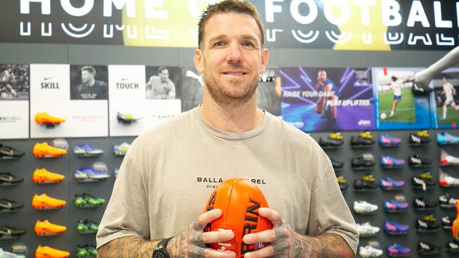 Dane Swan had to cancel an appearance in Tasmania due to a hamstring injury.