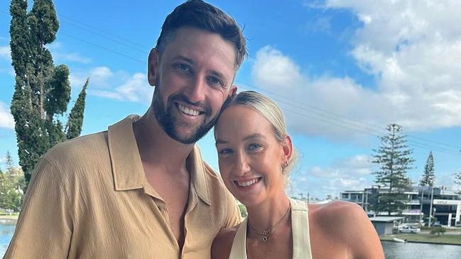 Olympic swimmer Madi Wilson and Strikers cricketer Matt Short have delighted fans after announcing their pregnancy on Instagram. Picture: Instagram.