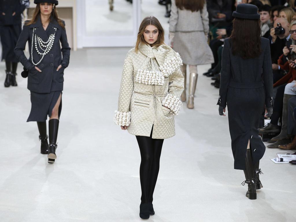 Bella and Gigi Hadid Rule the Runways at Fashion Week – Footwear News