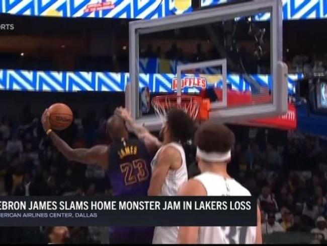 LeBron slams MONSTER dunk in Lakers loss