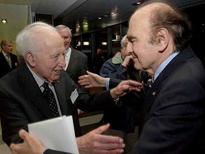 Sir Zelman Cowen with Dr Samuel Pisar AO at a Melbourne Law School event in 2007.