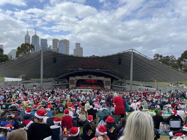 Thousands packed the Sidney Myer Music Bowl for the Carols by Candlelight Rehearsals.