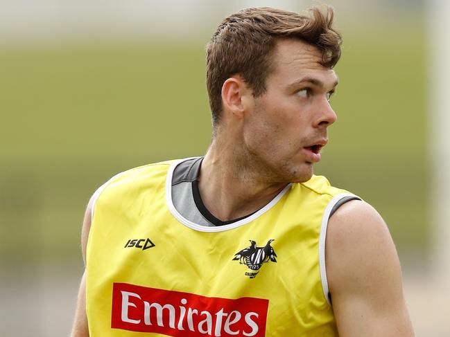 MELBOURNE, AUSTRALIA - JANUARY 11: Matthew Scharenberg of the Magpies in action during the Collingwood Magpies training session at Olympic Park Oval on January 11, 2017 in Melbourne, Australia. (Photo by Michael Willson/AFL Media/Getty Images)