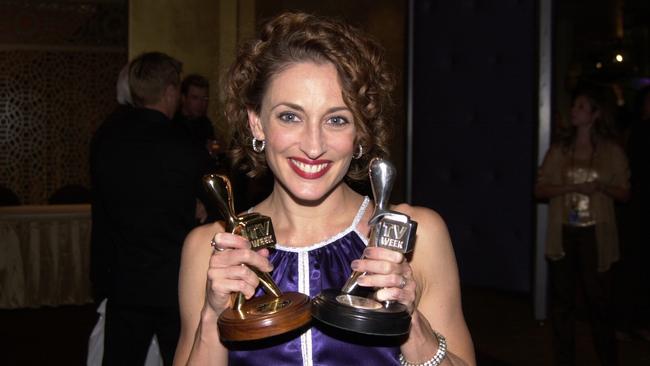 Actor Georgie Parker at the 2001 Logie Awards.