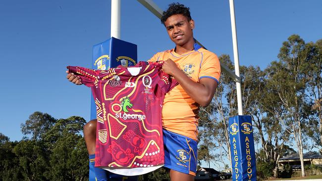 Floyd Aubrey with Queensland’s indigenous jersey. Picture: AAP