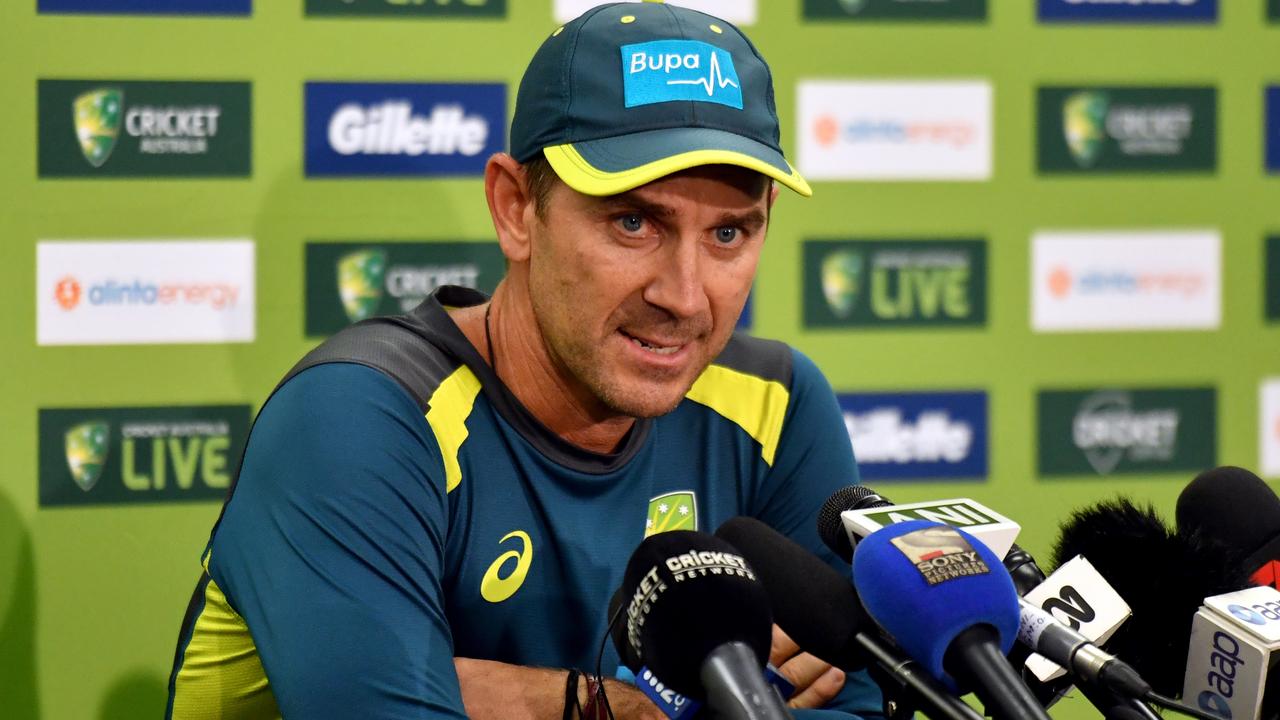 Justin Langer bit back when questioned about Glenn Maxwell’s non selection