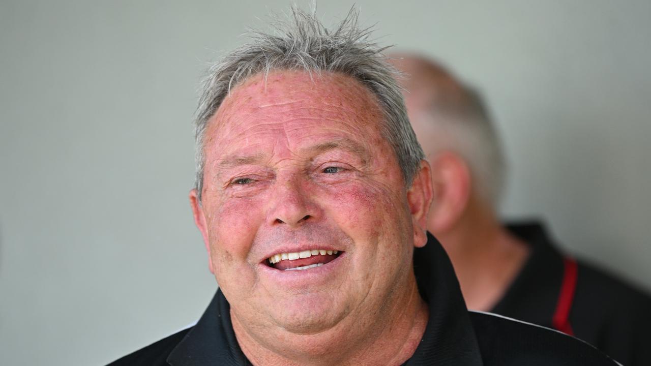 Vale: Robbie Laing