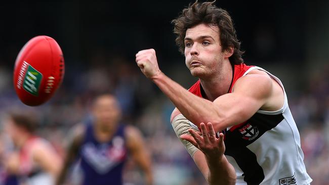 Dylan Roberton is closing in on an AFL return. Picture: Getty Images