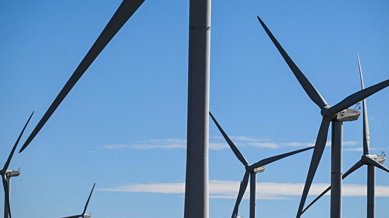 Queensland government axes $1bn wind farm