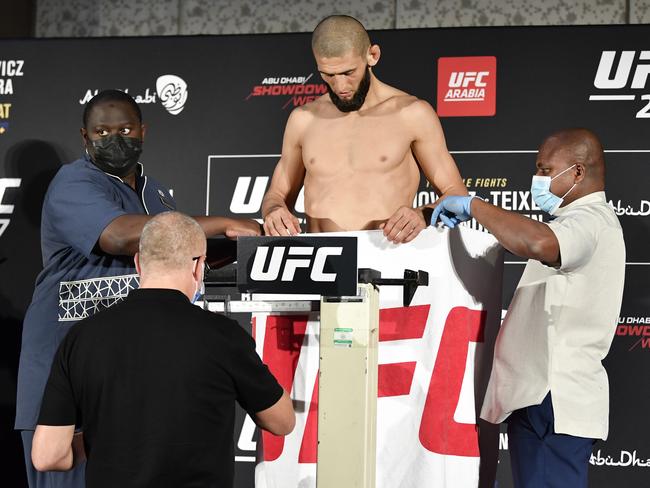 Naked UFC star’s weigh-in cheating scandal