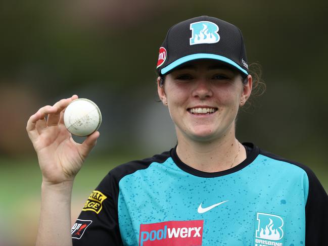 SYDNEY, AUSTRALIA - NOVEMBER 17: Lucy Hamilton of the Heat leaves the field after taking five wickets during the WBBL match between Melbourne Stars and Brisbane Heat at Drummoyne Oval on November 17, 2024 in Sydney, Australia. (Photo by Jason McCawley/Getty Images)