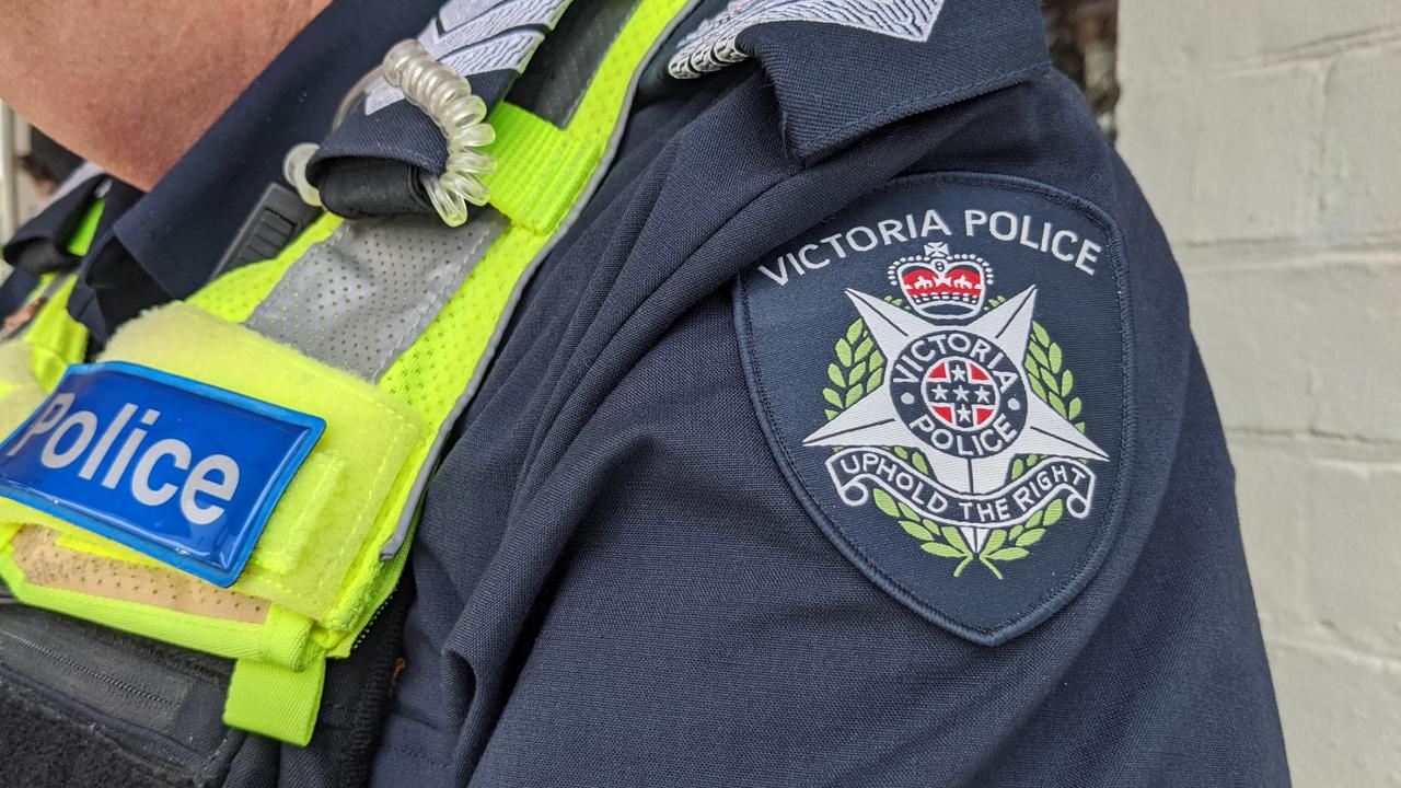 Former Victoria Police senior constable Alan Hawley faces child abuse ...