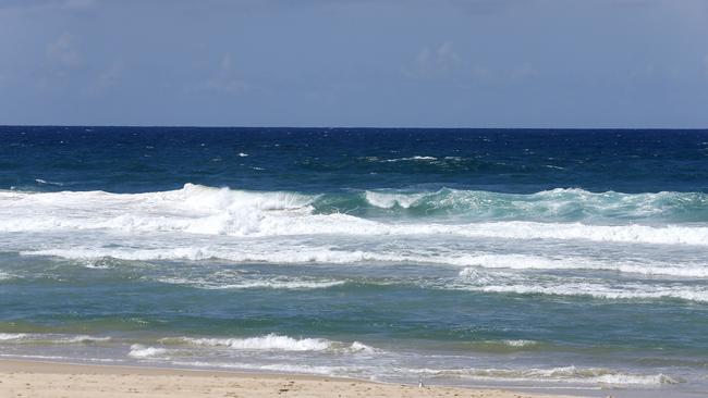 Generic scene  and ocean photos from Main Beach (just north of Sea World ) where a male  drowned. Picture: JERAD WILLIAMS