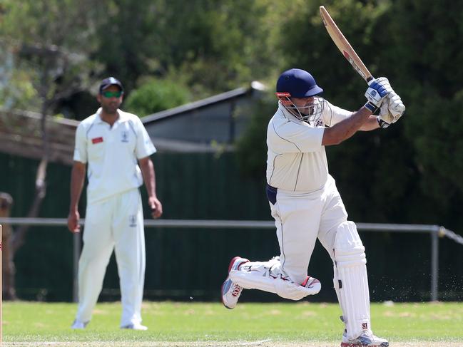 Amit Chaudhary was involved in a horror finish to a game while batting for Preston at the weekend. Picture: Hamish Blair