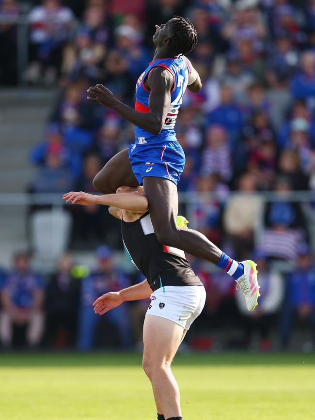 And Buku Khamis helped him out in the ruck. Picture: Morgan Hancock/Getty Images