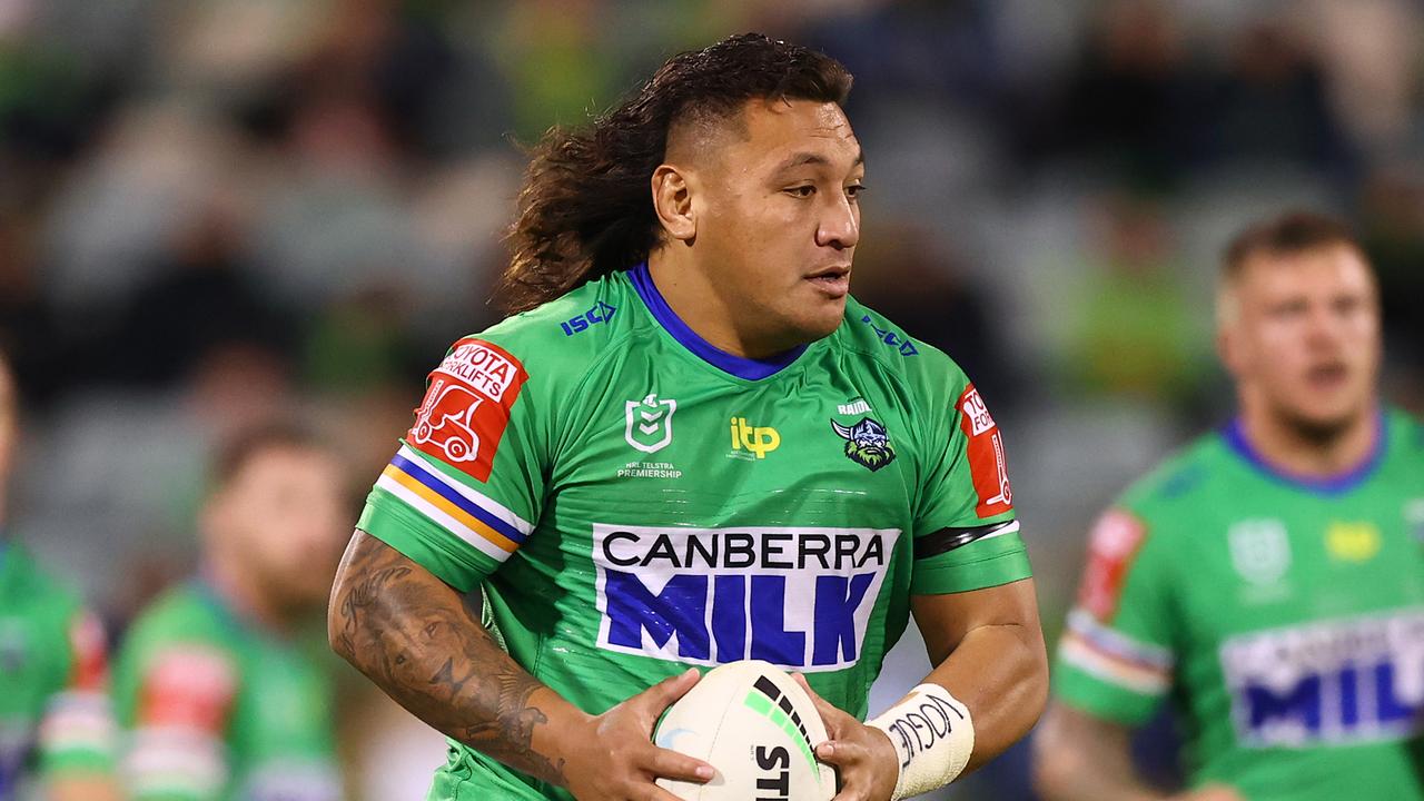 CANBERRA, AUSTRALIA - JUNE 12: Josh Papalii of the Raiders in action during the round 14 NRL match between the Canberra Raiders and the Brisbane Broncos at GIO Stadium, on June 12, 2021, in Canberra, Australia. (Photo by Mark Nolan/Getty Images)