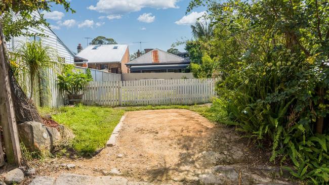 The 135 sqm land sold for a whopping $1.501m