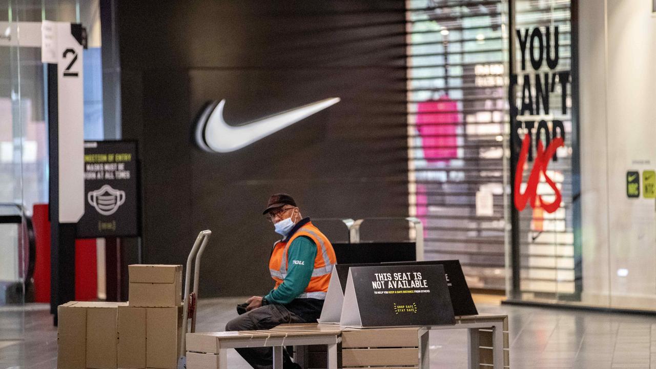 How to own shop a nike store