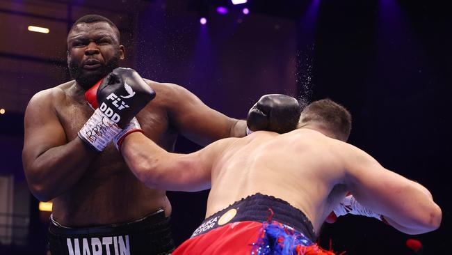 Joseph Parker punishes Martin Bakole. Photo by Richard Pelham/Getty Images.