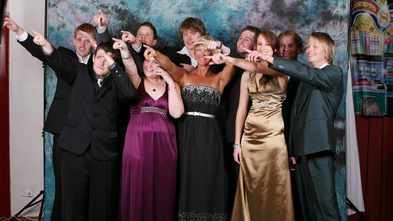 Students at the 2009 Nhulunbuy High School formal. Picture: NT NEWS