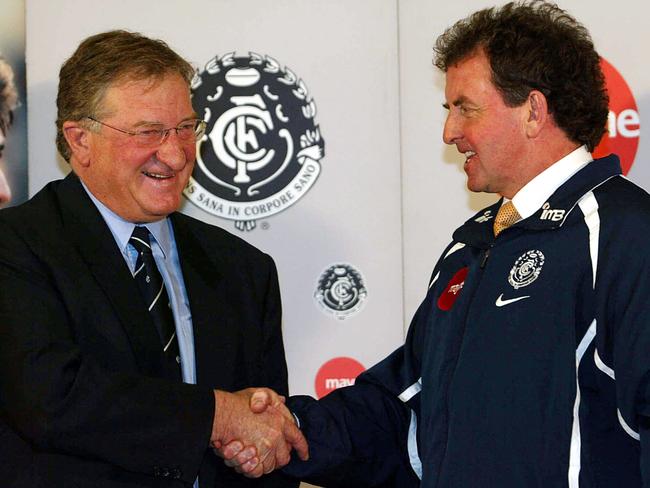 Elliott with Denis Pagan after securing him as Carlton coach.