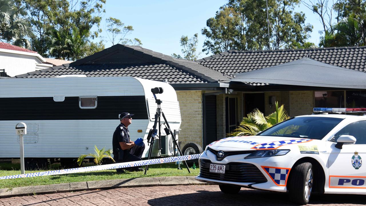 Police at the scene at Spikes Court, Arundel following Kelly Wilkinson’s murder. Picture: NCA NewsWire/Steve Holland