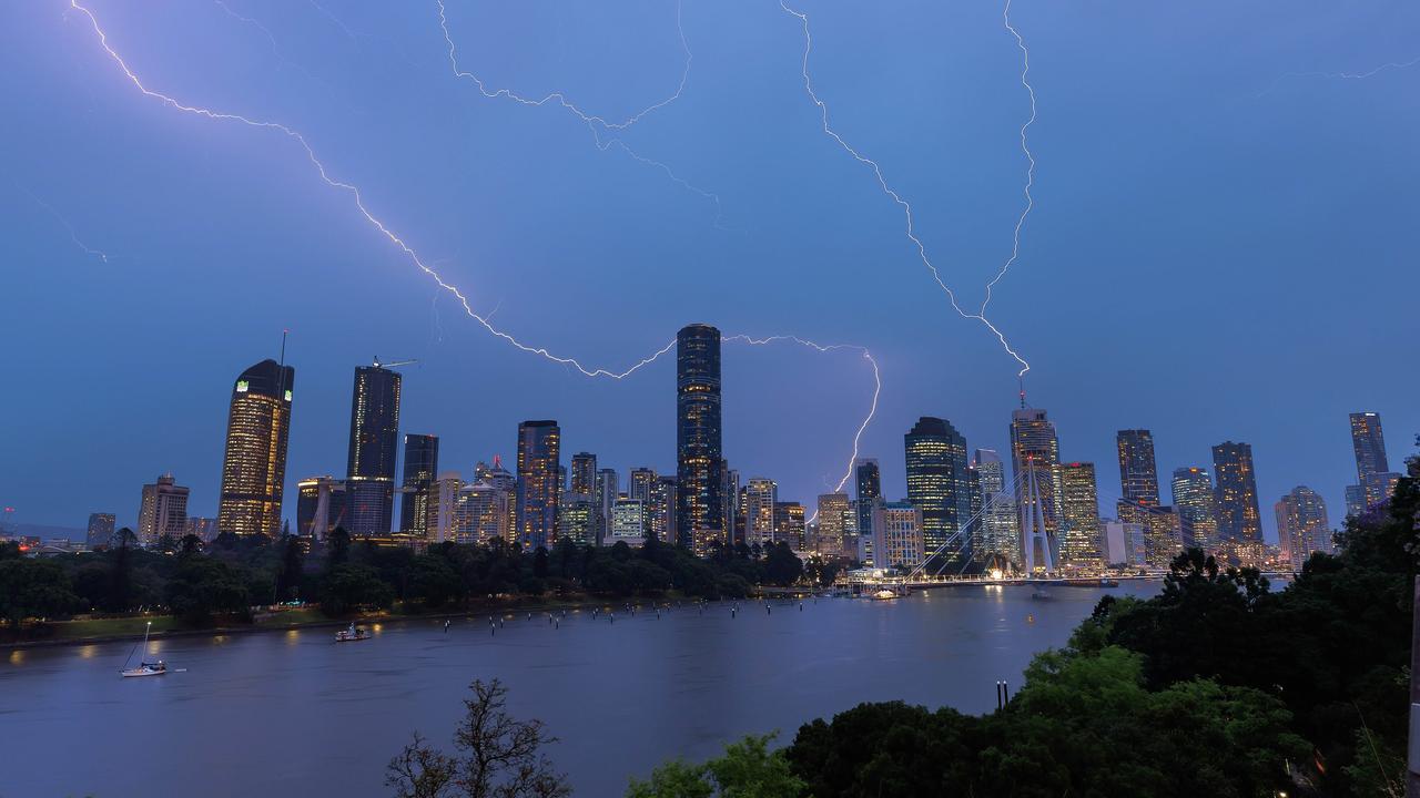 Heavy rain, flash flooding, hail: Storm threat continues for Queensland