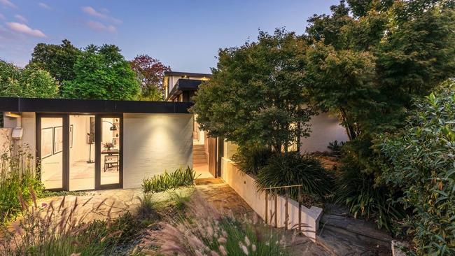 Toorak’s Woodward House is dubbed a ‘brilliant collaboration’ for its design.