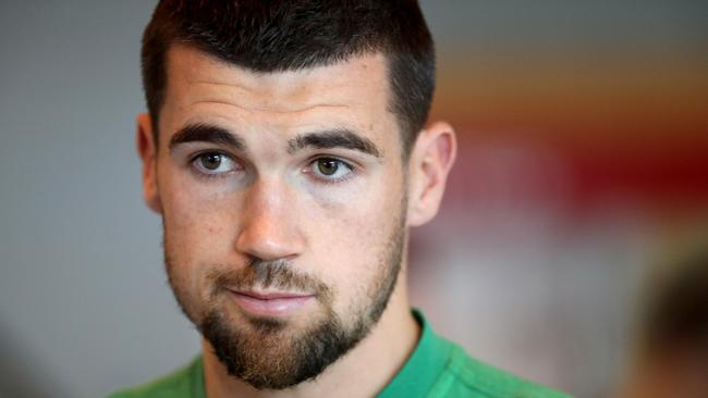 Socceroos Mat Ryan speaks to media at Sydney airport, 18th November 2018. Picture by Damian Shaw