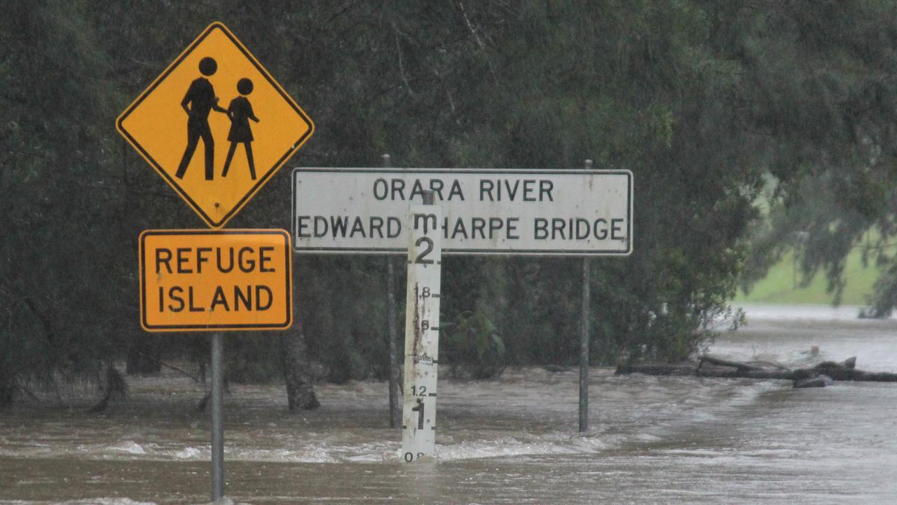 Edward Sharpe Bridge at Nana Glen was impassable on Tuesday. The Orara River has swelled, reaching the minor flood level at Glenreagh on Tuesday morning. By 10am on 15/12/20 it was at 8.91m and rising. Coffs Harbour flood. Photo: Tim Jarrett