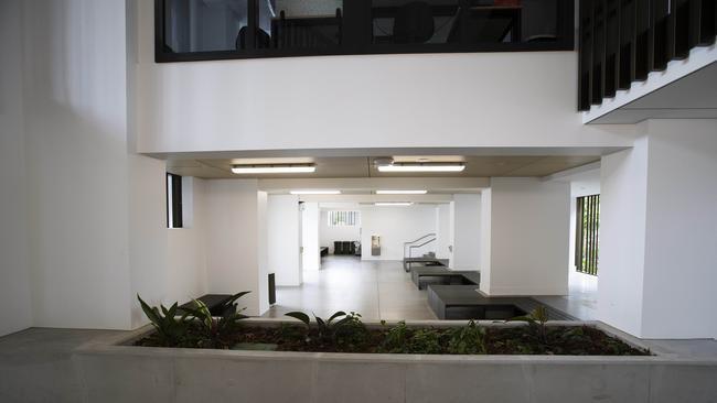 First day at Fortitude Valley State Secondary College. 585 St Paul's Terrace and Brookes St, Fortitude Valley, Brisbane, 28th of January 2020. (AAP Image/Attila Csaszar)
