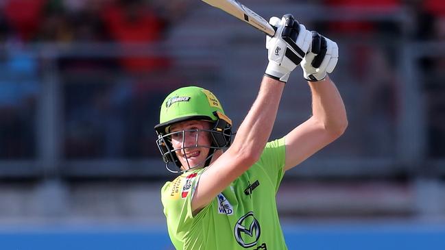 Sydney Thunder's Chris Morris hits the winning runs.