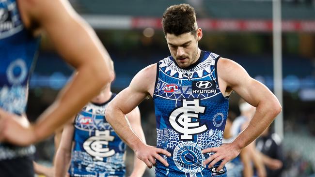 George Hewett has been subbed out. Picture: Michael Willson/AFL Photos