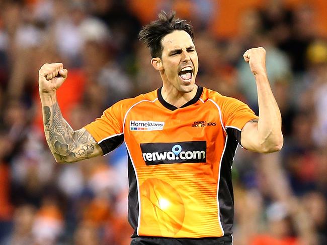 Mitchell Johnson took three wickets in an impressive BBL debut.